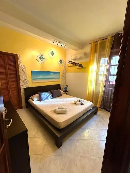 Trilocale Sul Mare Con Ampia Veranda Coperta Castelsardo