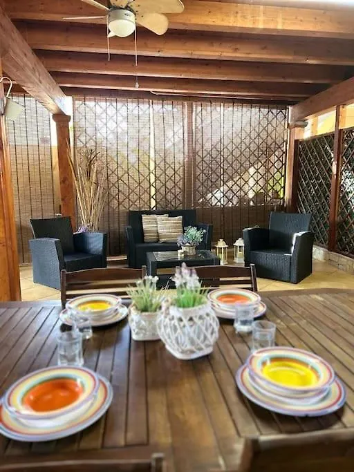 Holiday home Trilocale Sul Mare Con Ampia Veranda Coperta Castelsardo